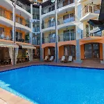 Casa Del Mar