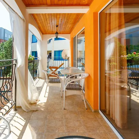 Casa Del Mar Солнечный берег