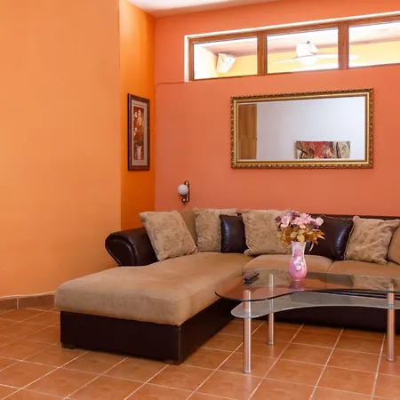 Apartahotel Casa Del Mar